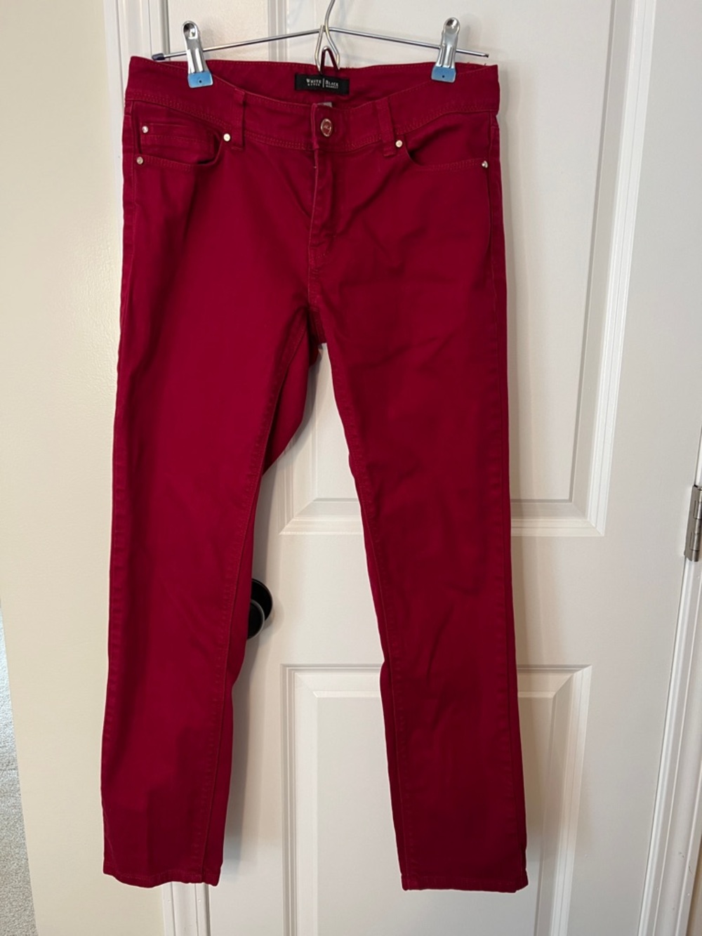 White House Black Market Deep Red Blanc Slim Leg Jeans